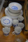 QUANTITY OF BLUE AND WHITE TABLE WARES