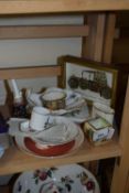 MIXED LOT OF VARIOUS CRESTED CHINA WARES, SMALL DOULTON DICKENS WARE ITEM, MINIATURE PICTURE