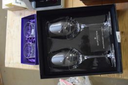 BOX CONTAINING PAIR OF DARTINGTON CRYSTAL WINE GLASSES AND BOXED EDINBURGH CRYSTAL WHISKY TUMBLERS