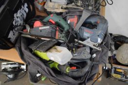 MIXED LOT POWER TOOLS TO INCLUDE SANDER, JIGSAW, PLANER ETC