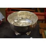 LARGE VINERS OF SHEFFIELD SILVER PLATED PUNCH BOWL WITH LADLE