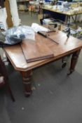 LATE VICTORIAN OAK EXTENDING DINING TABLE WITH EXTRA LEAF, 120CM WIDE UNEXTENDED