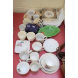 MIXED LOT VARIOUS CERAMICS TO INCLUDE ROYALTY INTEREST MUGS