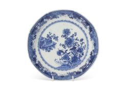 Chinese porcelain dish, probably 19th century, decorated in underglaze blue with birds and a