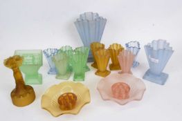 Quantity of Art Deco glass, various shapes and sizes, largest 21cm high, together with three glass