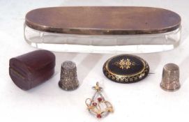 Mixed Lot: oval silver topped dressing table jar, two thimbles, a gold piquet work brooch and a