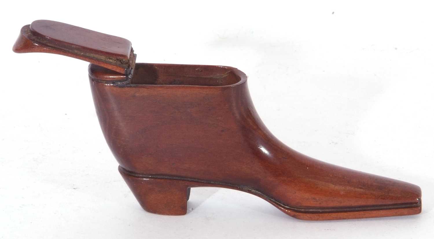 Novelty 19th century snuff box in the form of a boot fitted with hinged lid - Image 6 of 6