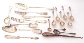 Mixed Lot: Victorian Fiddle pattern table spoon, six Albany pattern tea spoons, Sheffield 1908,