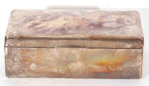 Geoerge V presentation cigarette box of polished rectangular form, cedarwood interior, the hinged