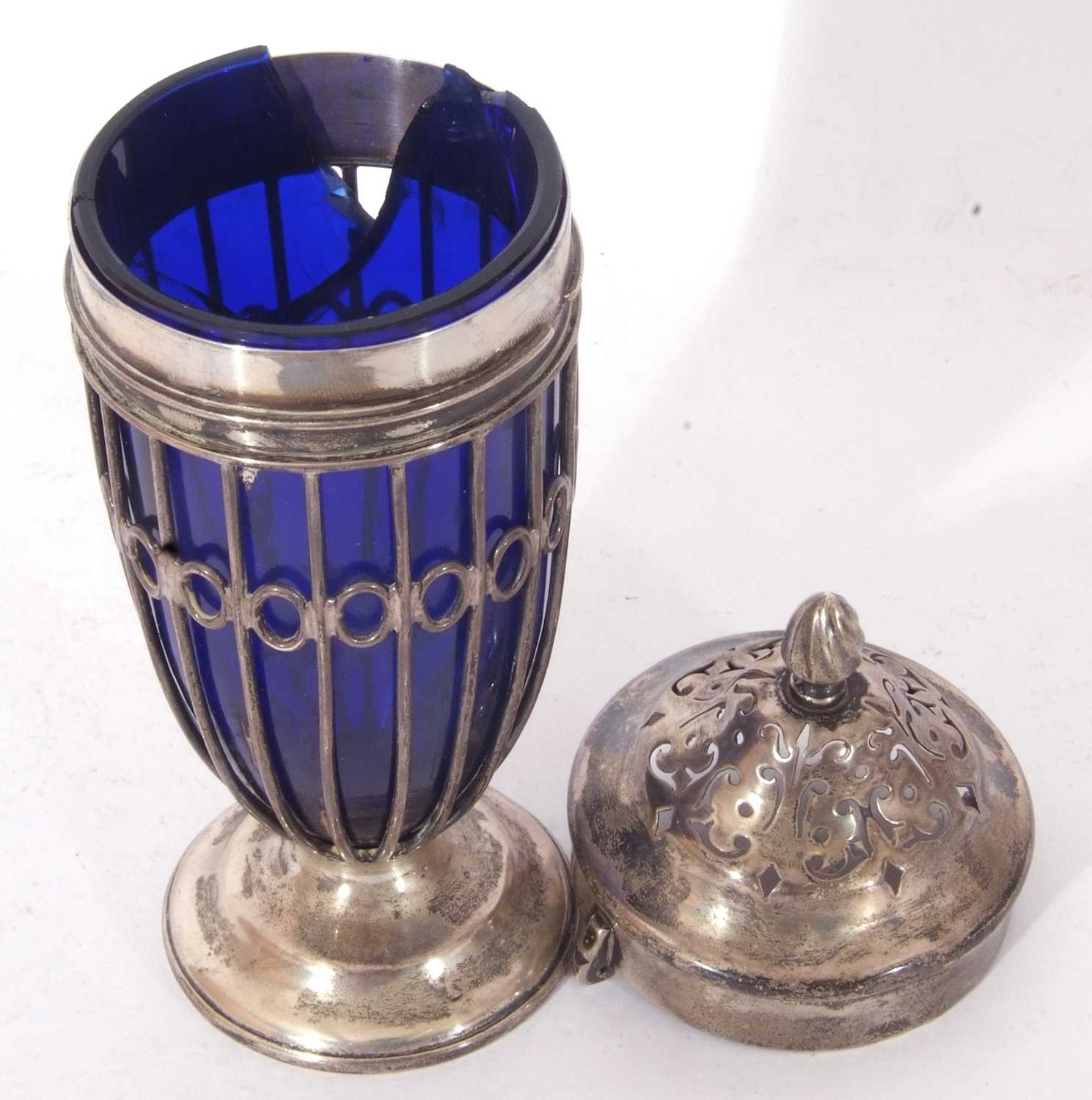 Late Victorian silver and blue glass liner sugar caster of urn shape, with a lancet type pull off - Image 4 of 4