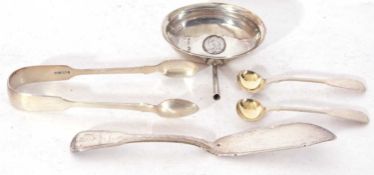 Mixed Lot: a Georgian toddy ladle, the oval bowl with coin inset dated 1757, London 1791, the bowl