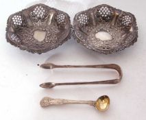 Mixed Lot: pair of Edwardian silver embossed pierced bon-bon dishes, Birmingham 1904, maker's mark