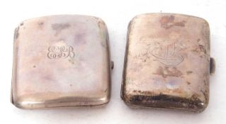 Small Edwardian cigarette case of curved rectangular form, 8cm x 6cm, Sheffield 1902, and a