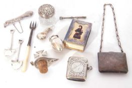 Mixed Lot: silver, white metal and other wares to include a bottle stopper with Maltese cross mount,