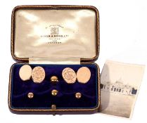 Part cased dress studs (4), hallmarked 15ct gold, together with a pair of oval panelled cuff