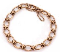 Antique 9ct gold oval link bracelet, each link marked 9.375, safety chain fitting, 15gms
