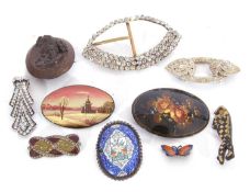 Mixed Lot to include costume brooches and buckle, painted enamel brooch, Art Deco style brooch
