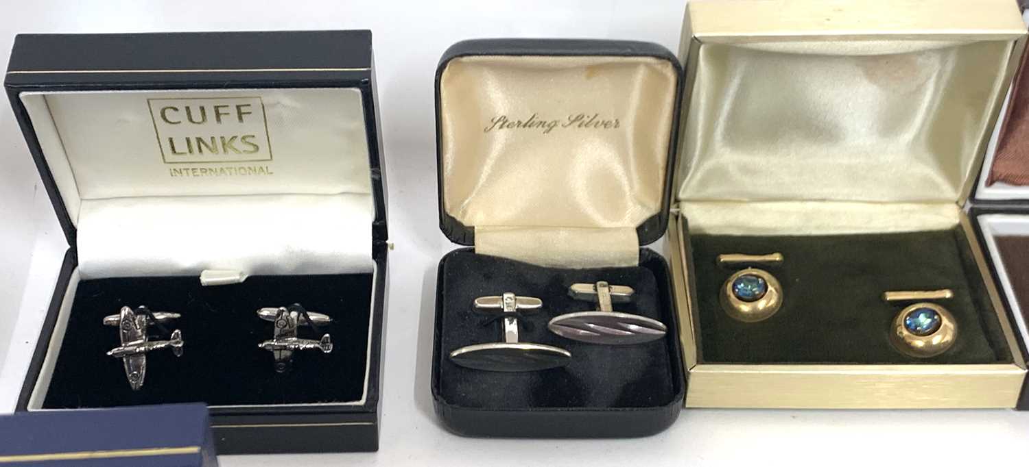 Quantity of mainly gents cuff links (boxed) - Image 6 of 10