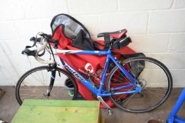 CLAUDE BUTLER ROUBAIX ROAD BIKE AND TRANSIT BAG