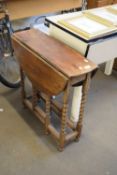 SMALL OVAL OAK DROP LEAF SIDE TABLE