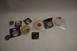 VARIOUS COMMEMORATIVE COINS AND GOLD AND SILVER PLATED ROYAL COMMEMORATIVE MEDALLIONS