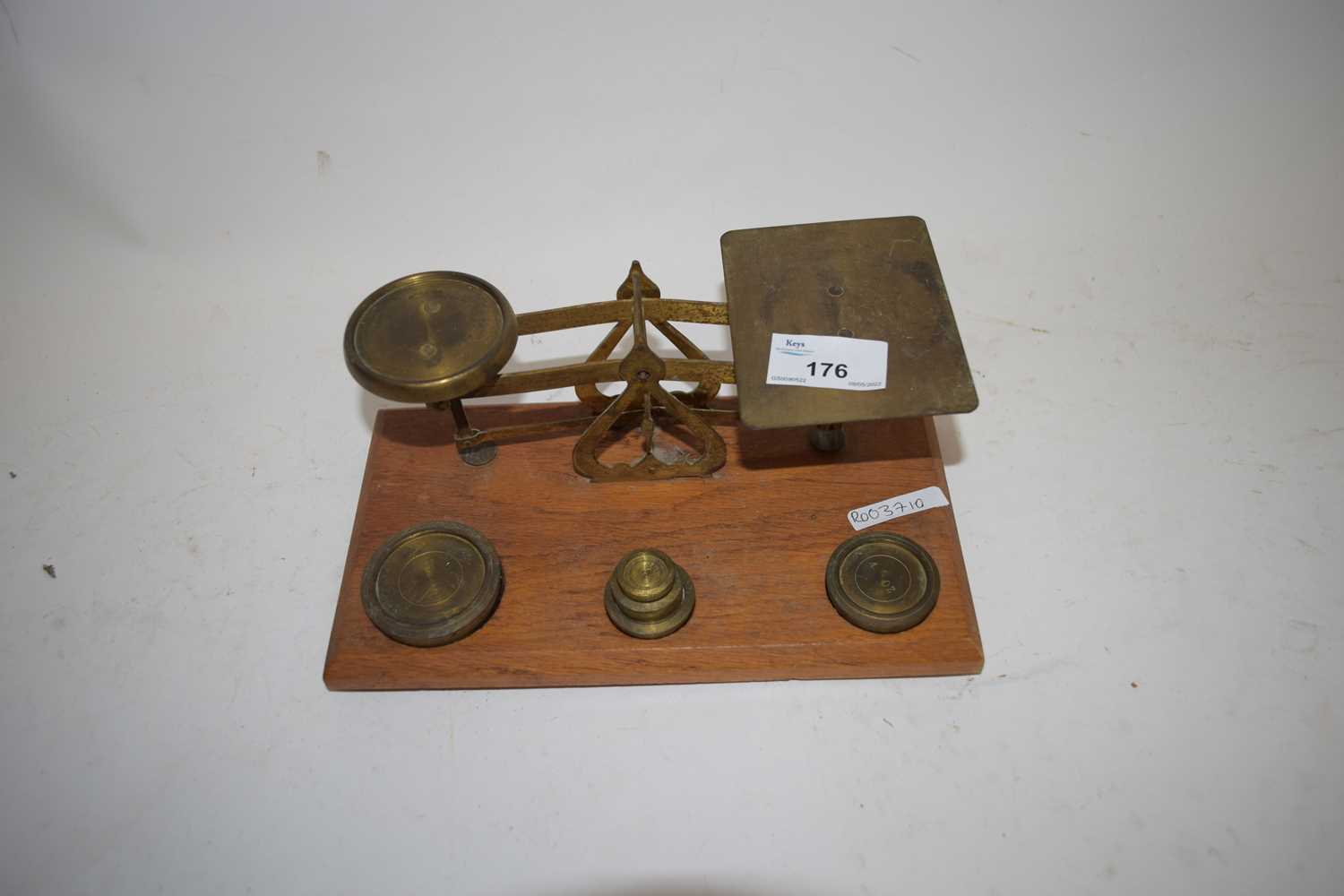 VINTAGE POST OFFICE SCALES AND WEIGHTS