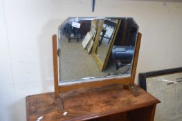 BEVELLED DRESSING TABLE MIRROR IN OAK FRAME