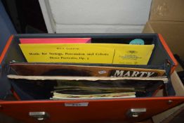 BOX OF MIXED RECORDS