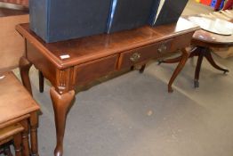 REPRODUCTION MAHOGANY VENEERED CABRIOLE LEGGED HALL TABLE