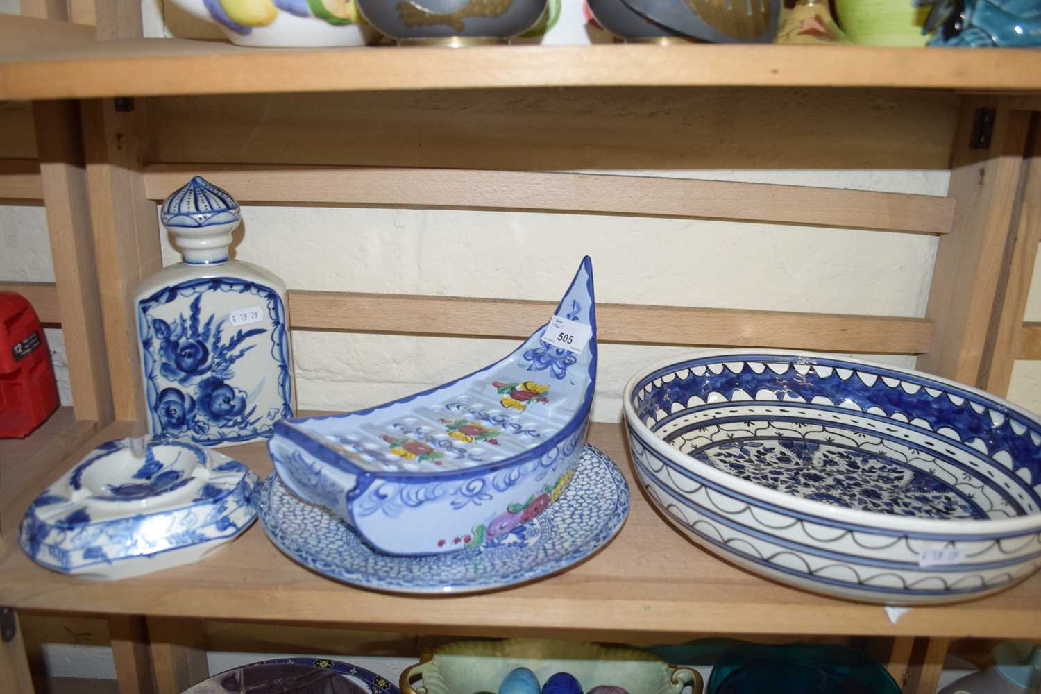 VARIOUS BLUE AND WHITE POTTERY, BOAT FORMED FLOWER BRICK ETC