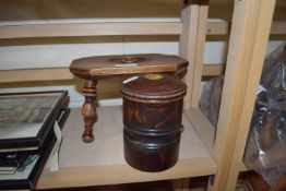 SMALL OAK MILKING STOOL ON TURNED LEGS TOGETHER WITH A TURNED HARDWOOD TOBACCO JAR (2)