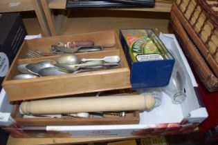 BOX OF MIXED ITEMS TO INCLUDE CUTLERY, PROFESSIONAL POKER SET ETC