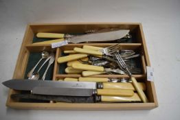 TRAY OF VARIOUS CUTLERY