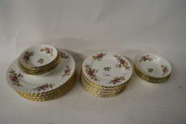 QUANTITY OF ROYAL ALBERT 'MOSS ROSE' TABLE WARES