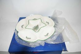 SPODE CHRISTMAS TREE PATTERN HORS D'OEUVRES DISH