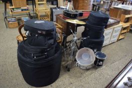 PEARL DRUM KIT WITH TRAVEL BAGS