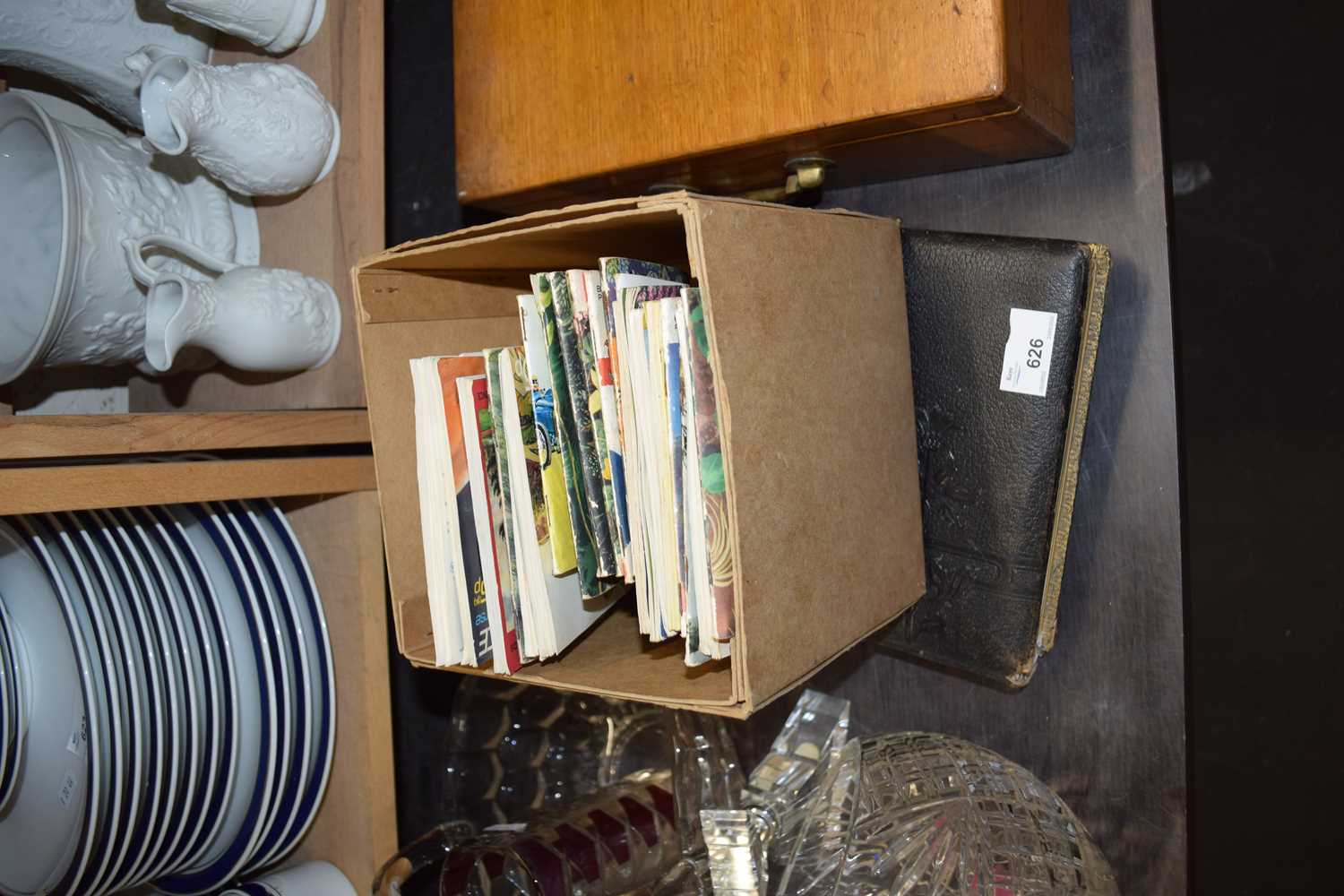 EMPTY VICTORIAN PHOTOGRAPH ALBUM TOGETHER WITH A BOX OF ALBUMS OF TEA CARDS