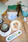 VARIOUS CERAMICS AND GLASS WARES TO INCLUDE A BUNNIKINS BOWL