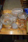 VARIOUS GLASS BOWLS,JUG ETC