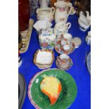 VARIOUS CERAMICS TO INCLUDE GREEN GLAZE LEAF PLATE, MASONS TEA CANISTOR AND OTHER ITEMS