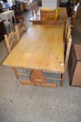 MODERN PINE REFECTORY TYPE KITCHEN TABLE AND FOUR RUSH SEATED CHAIRS, TABLE 152CM WIDE