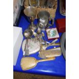 VARIOUS CUTLERY, PEWTER TANKARD, DRESSING TABLE BRUSH SET AND OTHER ITEMS