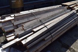 Large bundle of mixed timbers, predominantly 70mm x 30mm, varying lengths up to approx 270cm
