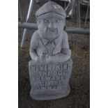 Composite garden statue 'Never mind the dog, beware of the owner', height 50cm