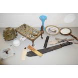 BOX OF MIXED ITEMS TO INCLUDE BRASS TRIVET, BRASS DESK STAND ETC