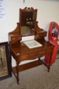 LATE VICTORIAN AMERICAN WALNUT MIRRORED BACK DRESSING TABLE, 90CM WIDE