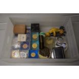 BOX OF VARIOUS COMMEMORATIVE SILVER PLATED COINS AND MEDALLIONS, BOXED CUFF LINKS, ETC