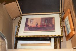 BOX OF MIXED PICTURE FRAMES