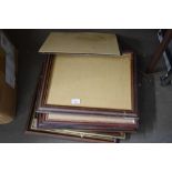 BOX OF MIXED PICTURE FRAMES