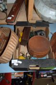 BOX OF MIXED ITEMS TO INCLUDE WICKER BASKET, VARIOUS CANDLES, VINTAGE ALARM CLOCK, HOLE PUNCH ETC